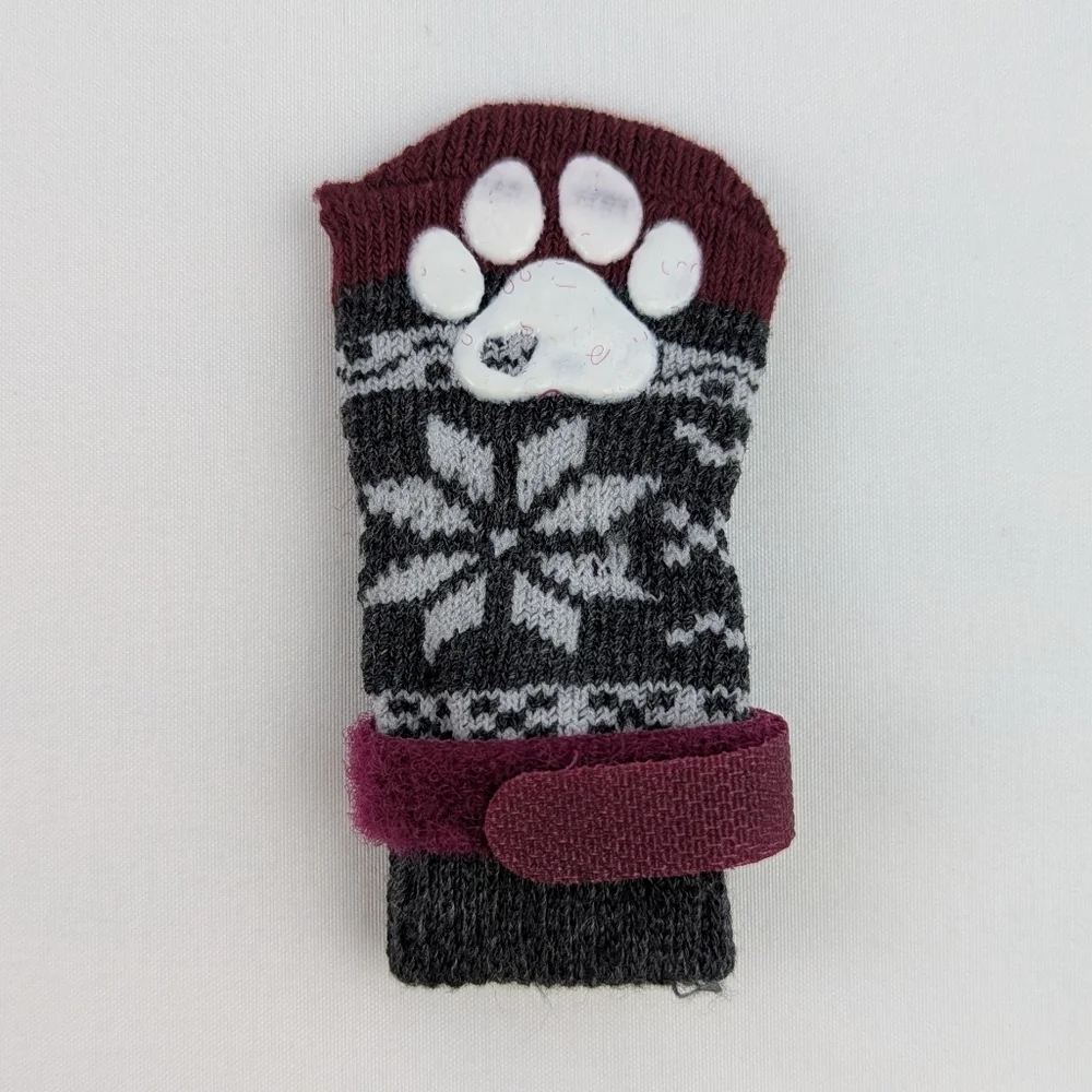 Chewy Frisco Dog Socks Small Breed Non-Skid Indoor Fair Isle Grey Size 2 NWT